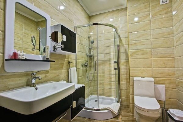 Discovery Hotel (Bischkek)